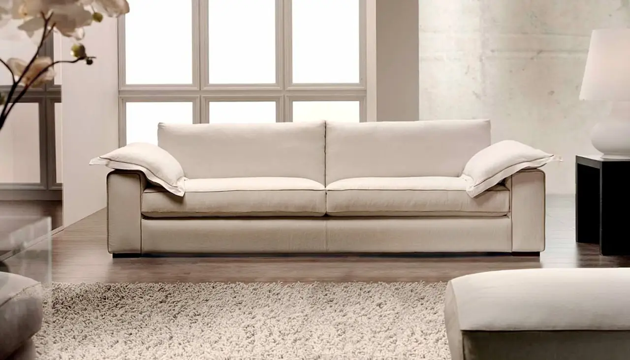Fodera del divano igienizzata: scopri la tecnica per un look impeccabile