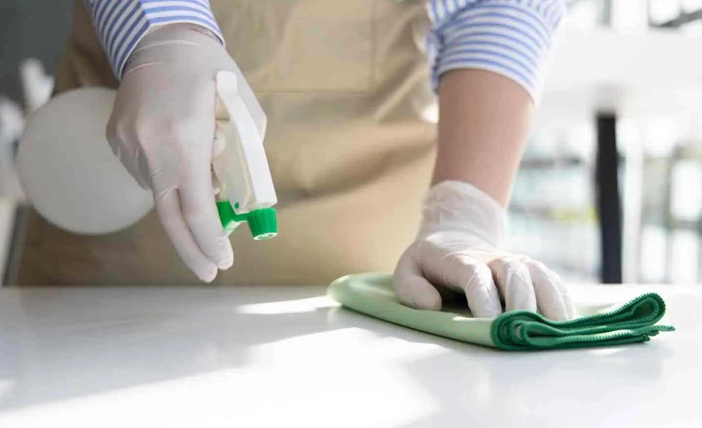 Sanificare casa con il fai da te è inutile o dannoso?Ecco il metodo efficace per sanificare casa senza utilizzo di prodotti chimici